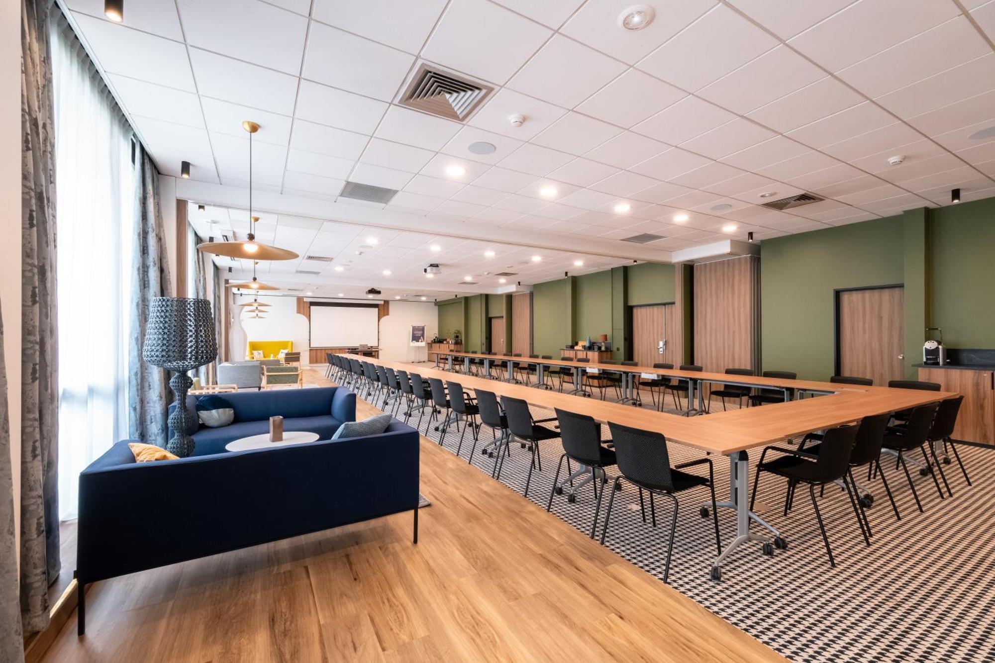 Hotel Novotel Chartres