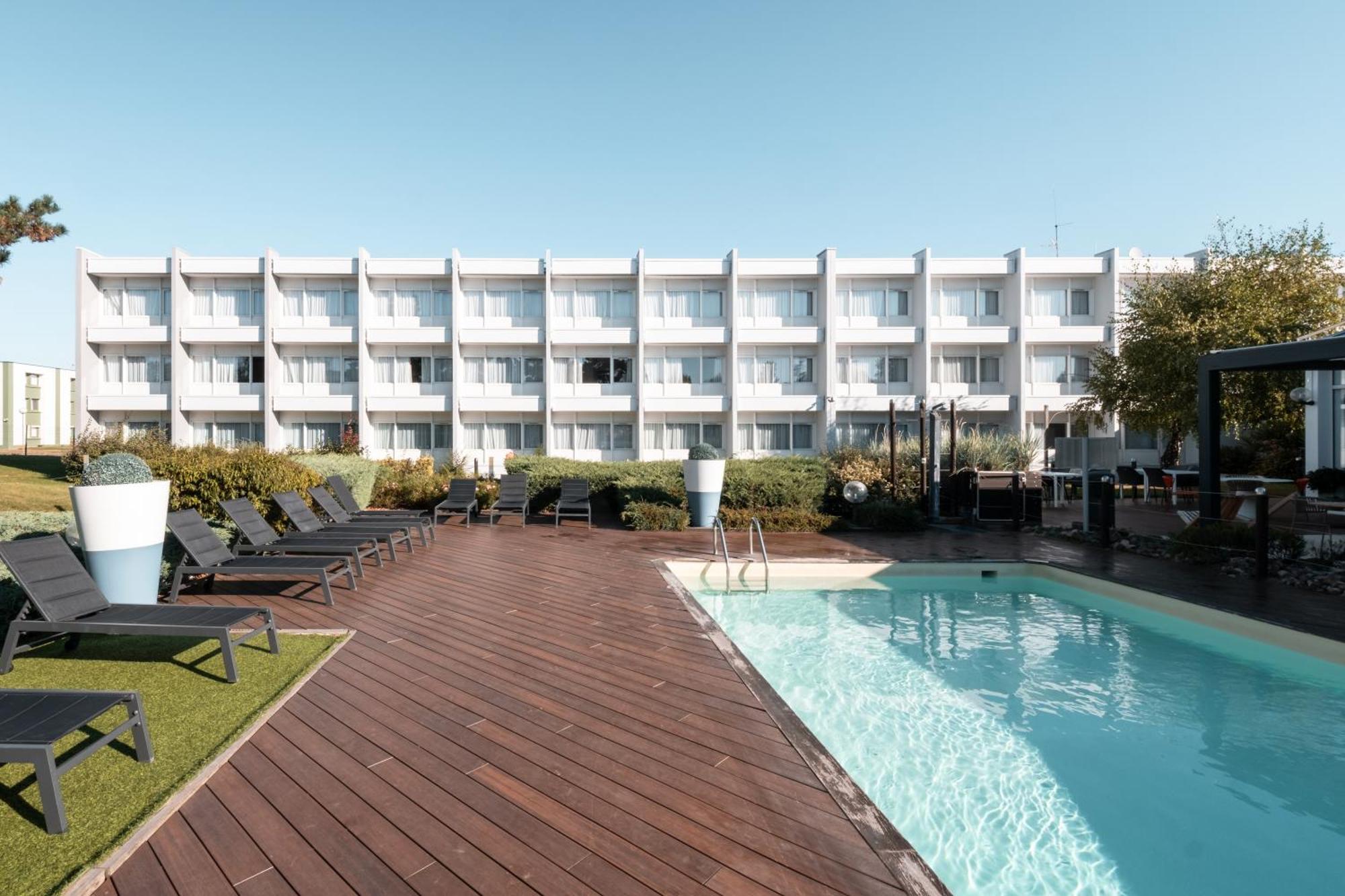 Hotel Novotel Chartres